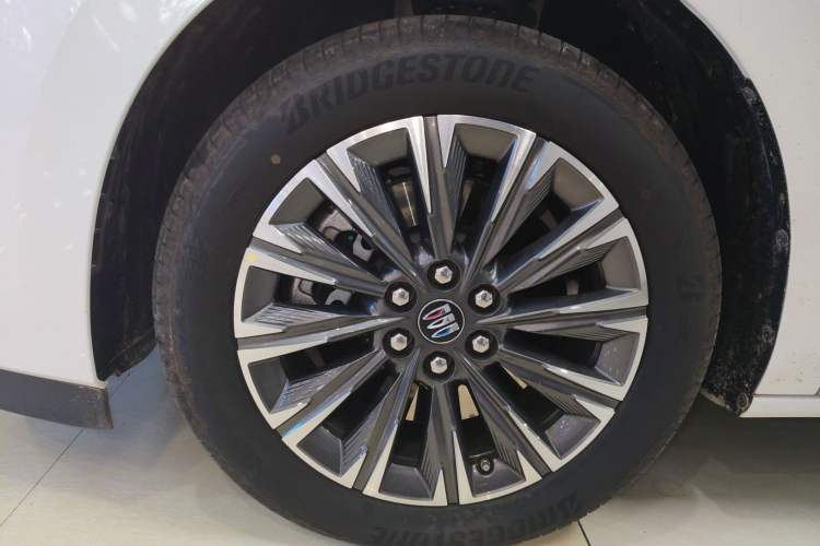 Used Buick GL8 2025 Lu Zun Deluxe Edition
