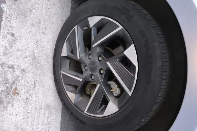 Used AION S Plus 2023 70 Enjoyment Edition Ternary Lithium