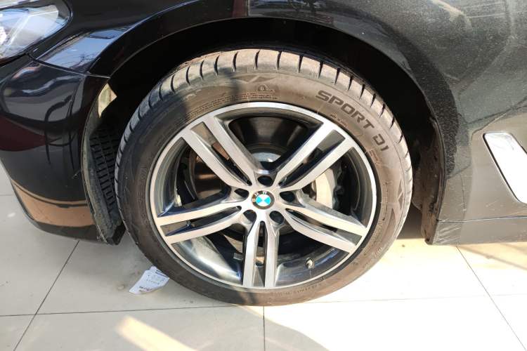 Used BMW 5 Series 2021 530Li xDrive Luxury Package
