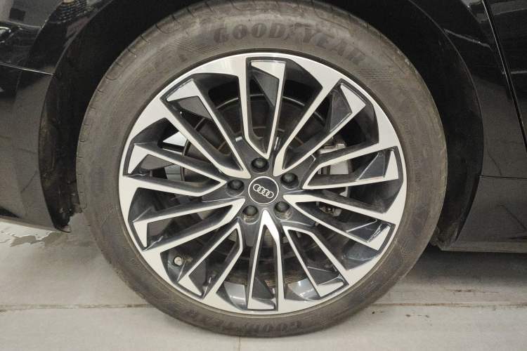 Used Audi A7L 2024 45 TFSI Luxury Edition
