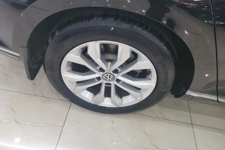 Used Volkswagen Magotan 2019 330TSI DSG Luxury Version China VI Standard