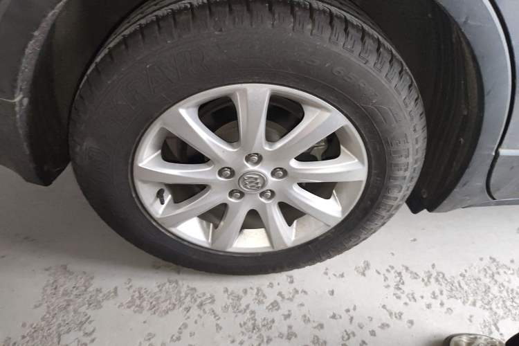 Used Buick Envision 2018 20T Two-Wheel-Drive Elite Model
