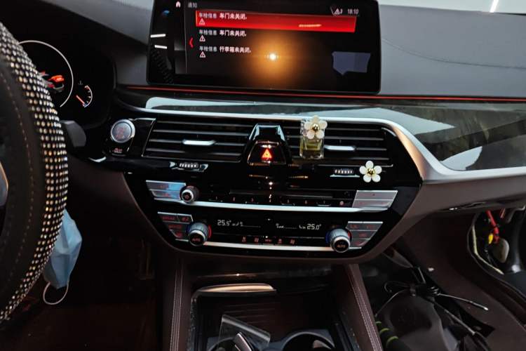 Used BMW 5 Series 2019 525Li M Sport Package
