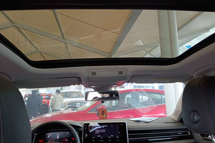 Used Volkswagen Sagitar 2023 300TSI DSG Excellence Edition
