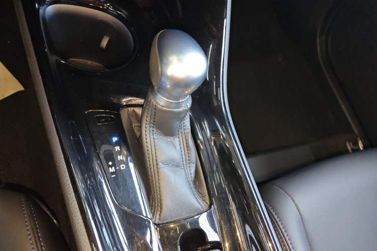 Used Toyota C-HR 2020 2.0L Leading Edition
