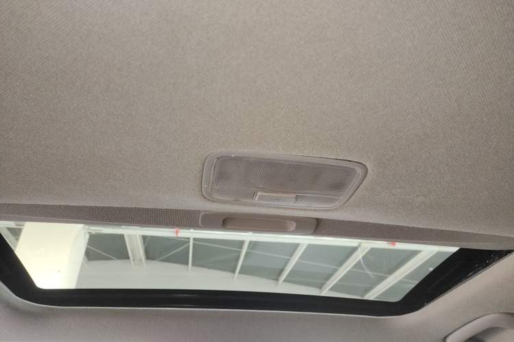 Used Hyundai Elantra 2016 1.6L Automatic ZhiXuan – Elite Version
