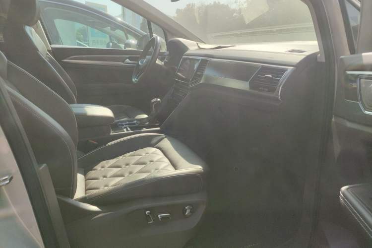 Used Volkswagen Viloran 2020 380TSI Prestige Edition
