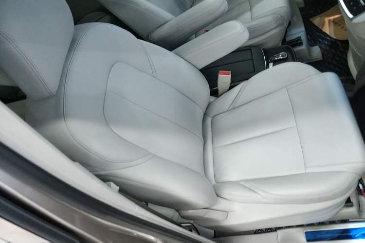 Used Buick GL8 2023 ES Lu Zun Comfort Model