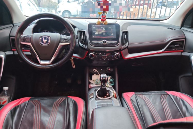 Used Changan CS55 2019 1.5T Manual Colorful Model China VI Standard
