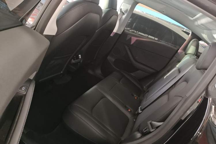 Used Tesla Model Y 2021 Standard Range Rear-Wheel Drive Version