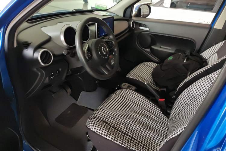 Used ORA Black Cat 2019 351 km Family Edition