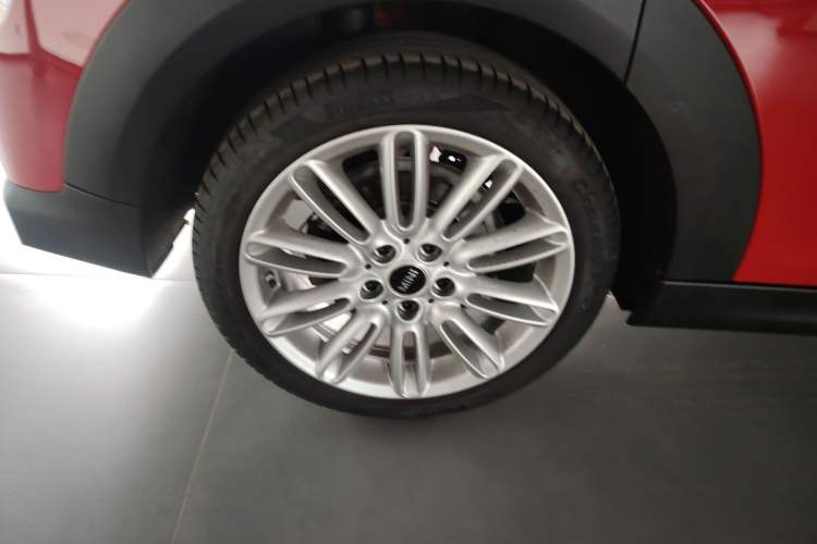 Used  MINI 2022 1.5T COOPER Classic Edition Five-Door Version
