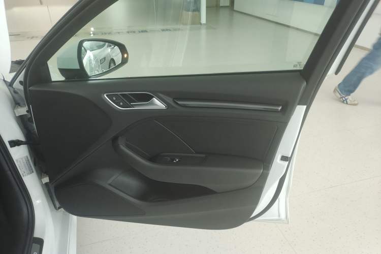 Used Audi A3 2018 30th Anniversary Edition Limousine 35 TFSI Ambition Model
