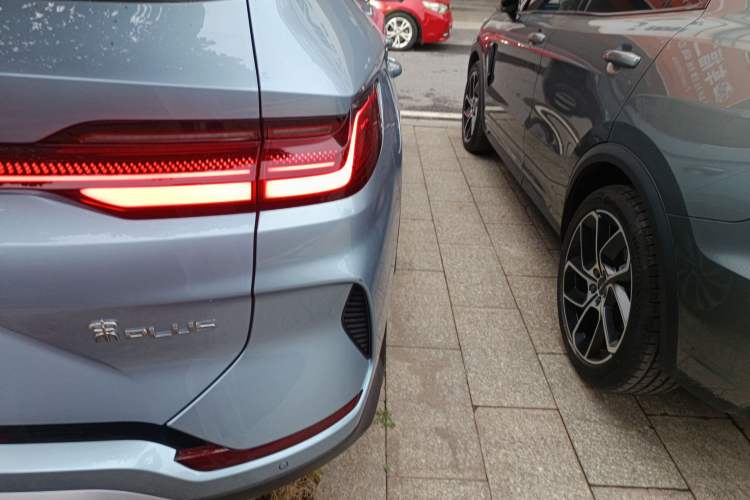 Used BYD Song PLUS New Energy 2023 Champion Edition DM-i 110KM Flagship Model
