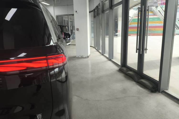 Used BYD Xia 2025 DM-i 1.5T 180km Excellence Model