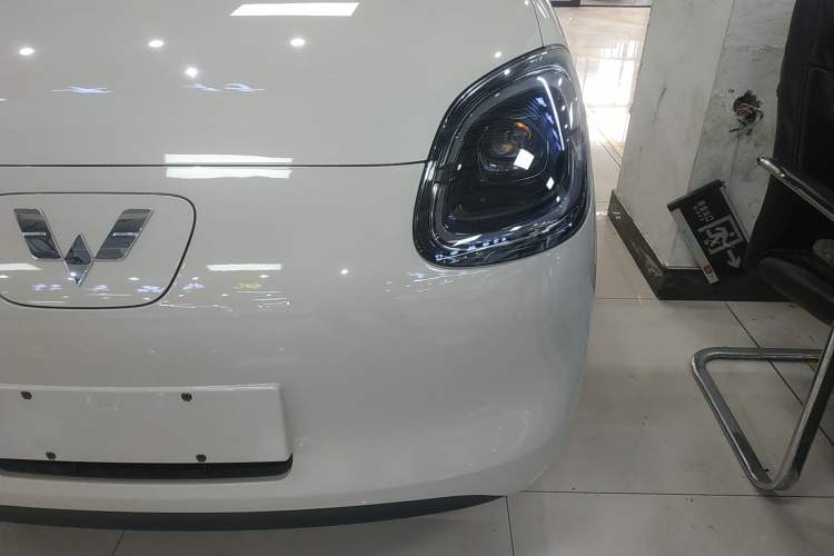 Used Wuling Hongguang MINIEV 2025 Four-Door Version Advanced Edition
