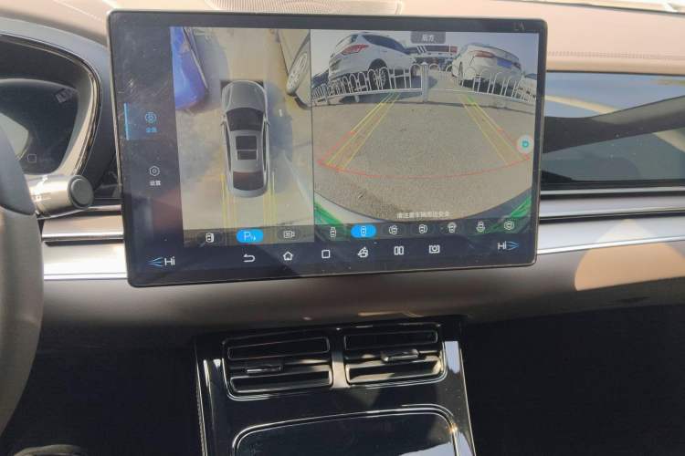 Used BYD Han 2022 DM-i 121KM Prestige Model
