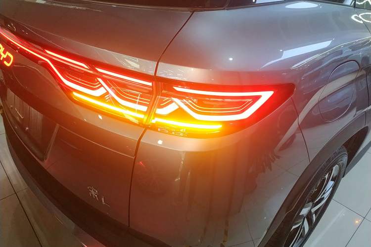 Used BYD Song L DM-i 2024 112 km Beyond Edition