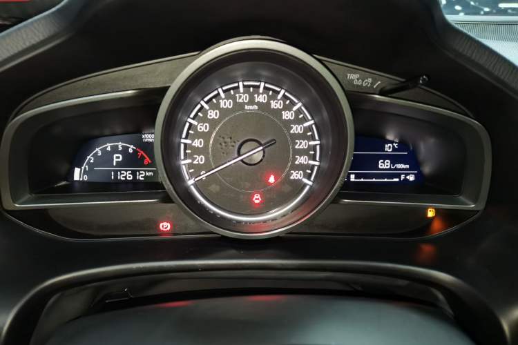 Used Mazda Mazda 3 Axela 2019 Cloud-Controlled Sedan 1.5L Automatic Luxury Model China VI Standard