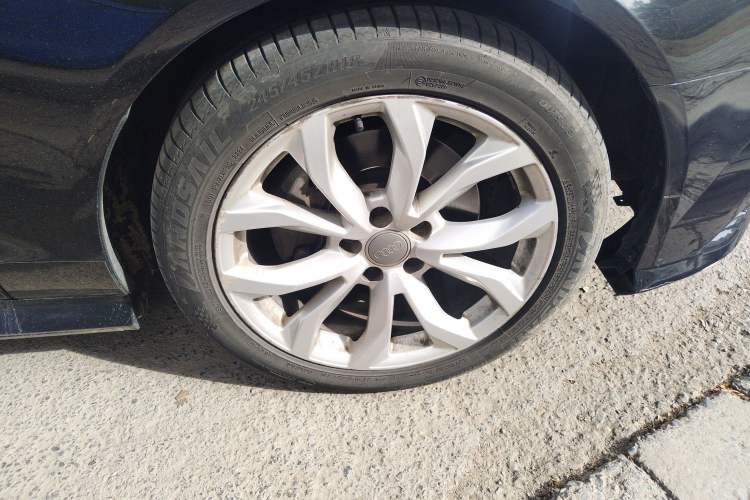 Used Audi A6L 2018 30th Anniversary Edition 35 TFSI Fashion Model
