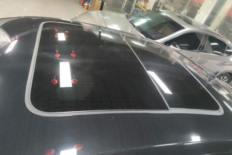 Used Volkswagen Magotan 2023 2 Million Units Limited Edition 330TSI DSG Leading Version
