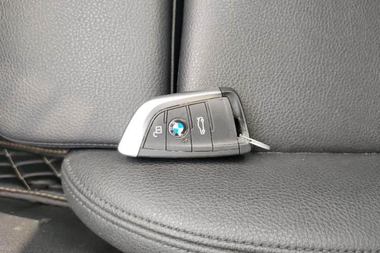 Used BMW 1 Series 2018 118i Design Package Edition
