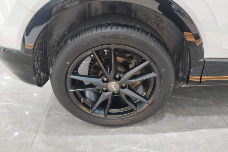 Used Audi Q2L 2021 35 TFSI Progressive Dynamic Edition