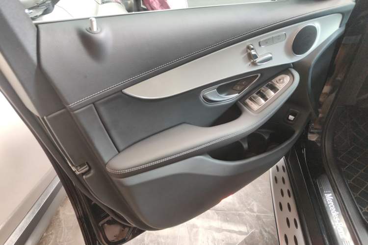 Used Mercedes-Benz GLC 2022 Refreshed GLC 260 L 4MATIC Dynamic Edition
