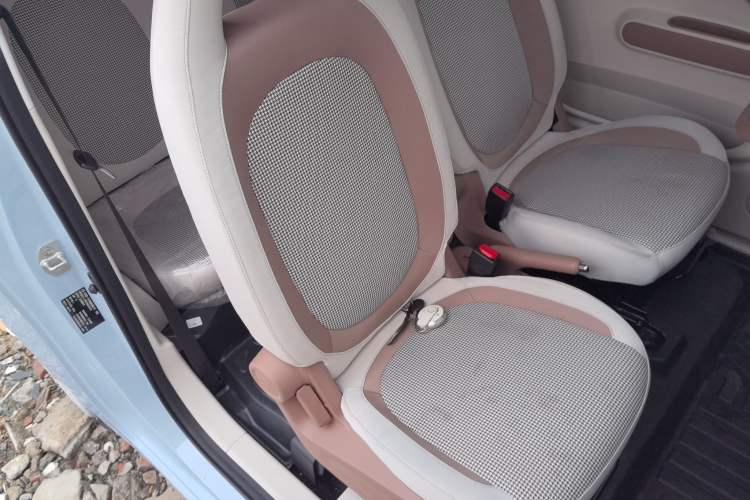 Used Bestune Pony 2026 222km Colorful Horse