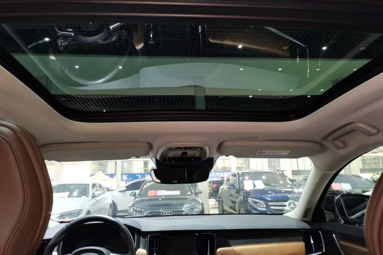 Used Volvo S90 2020 Facelifted T5 Zhiyi Luxury Edition
