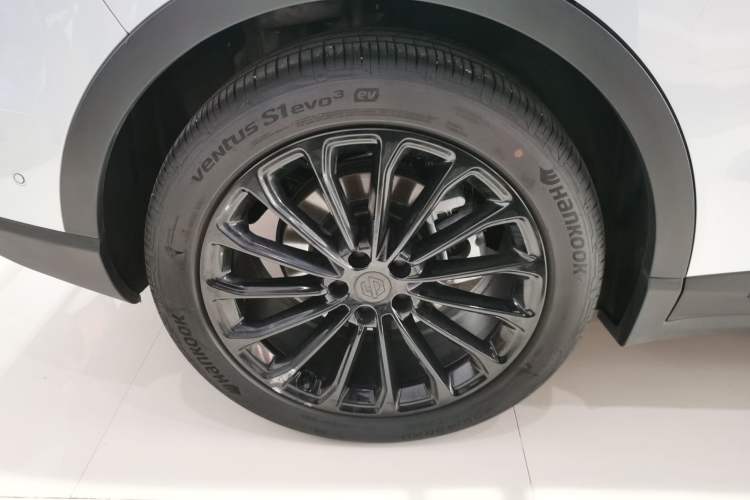 Used Leapmotor C11 2024 All-Electric 580 Luxury Edition
