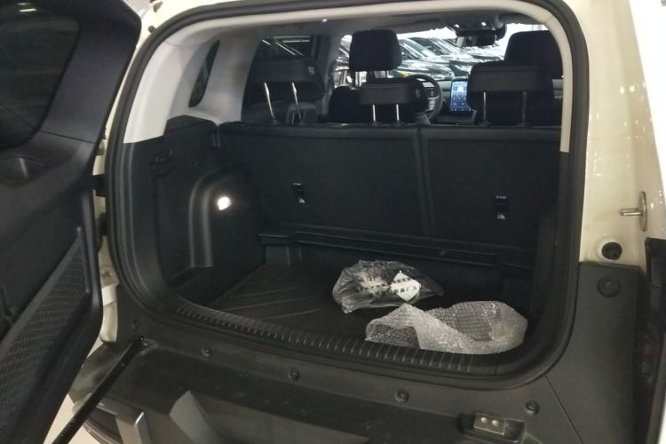 Used  Titanium 3 2025 501 km All-Wheel Drive Intelligent Driving Max Edition