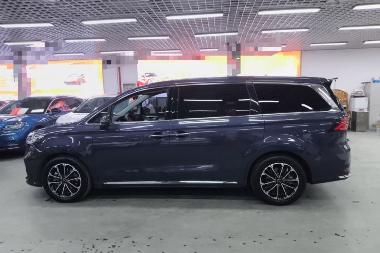 Used Roewe iMAX8 2022 400TGI Celebration Edition
