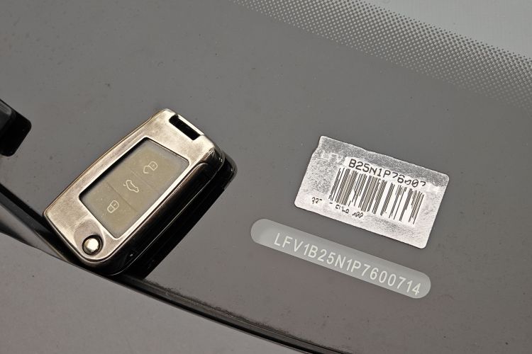 Used Volkswagen Tayron GTE Plug-in Hybrid 2023 280TSI Luxury Plus Advanced Edition
