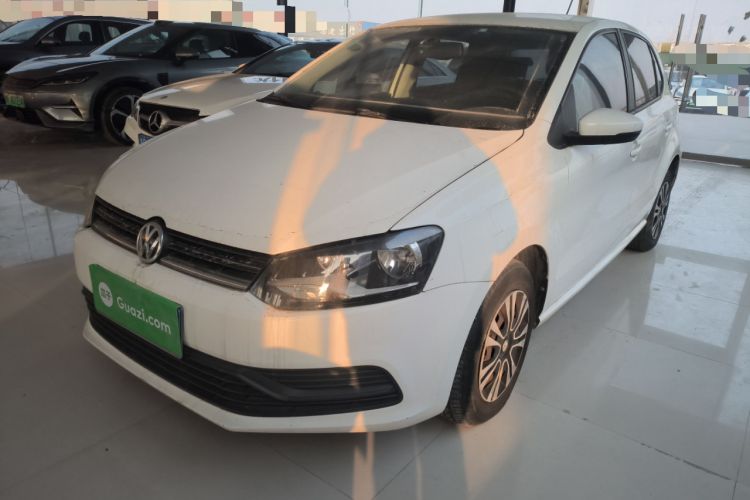 Used Volkswagen Polo 2014 1.4L Manual Fashion Edition