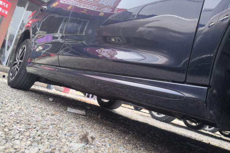 Used BYD Song MAX 2017 1.5T Automatic Smart Connect Luxury 7-Seater
