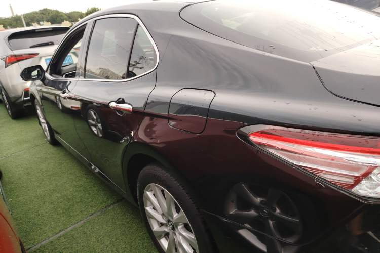 Used Toyota Camry 2019 Revised Version 2.0G Luxury Edition
