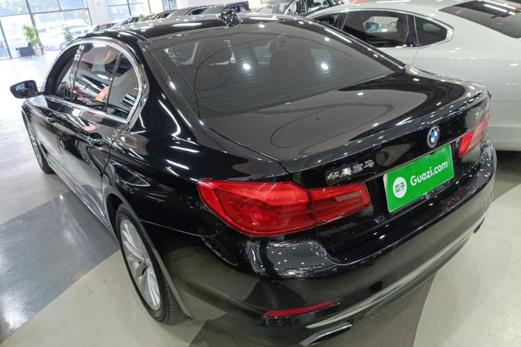 Used BMW 5 Series 2019 530Li Leading Model Luxury Package
