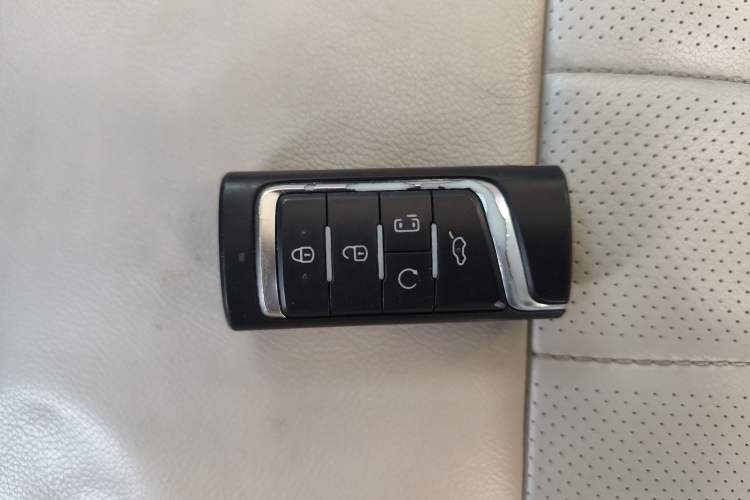 Used GAC Trumpchi M8 2018 320T Luxury Edition
