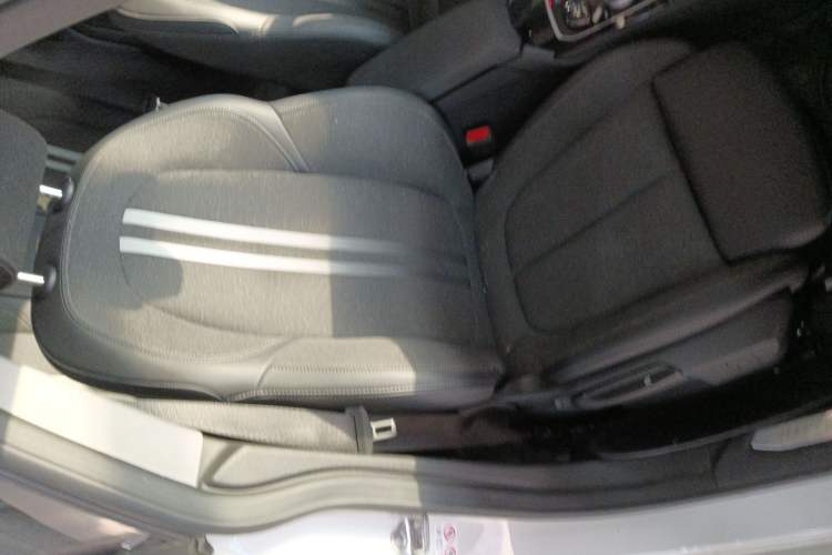 Used BMW 2 Series 2023 225i Four-Door Coupe M Sport Package
