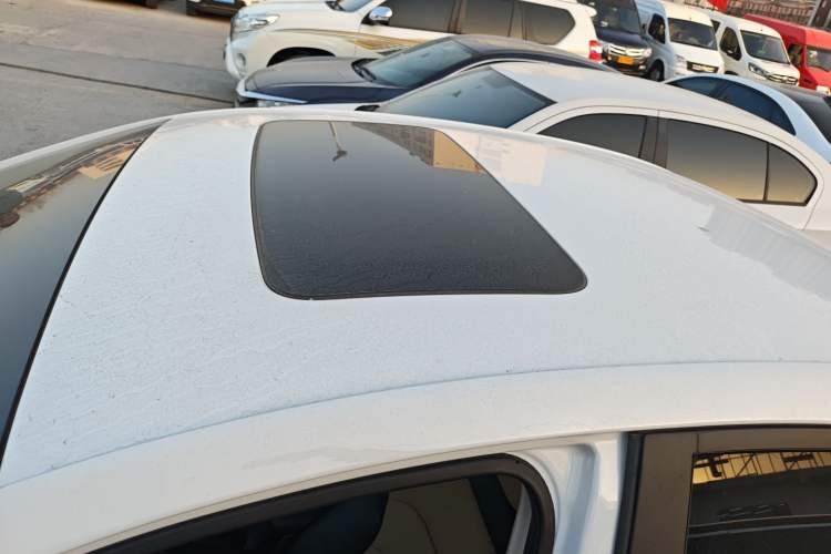 Used Chevrolet Monza 2022 320 Automatic Enjoyment Sunroof Version
