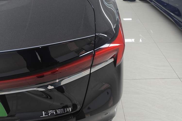 Used Buick LaCrosse 2023 28T Prestige Edition
