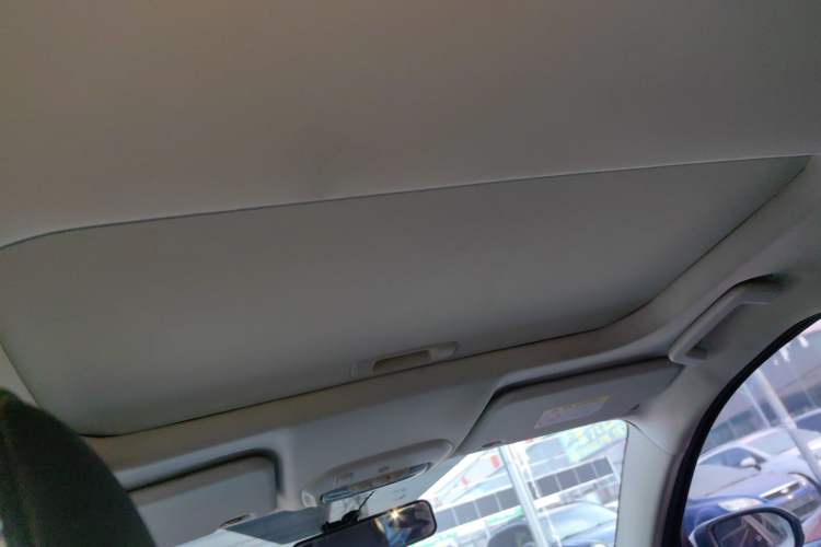 Used Ford Escort 2015 1.5L Automatic Fashion Model