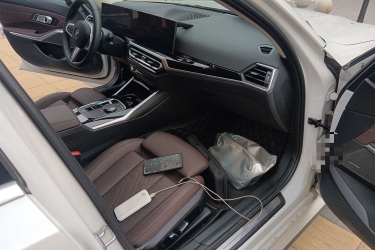 Used BMW i3 2024 eDrive 35 L
