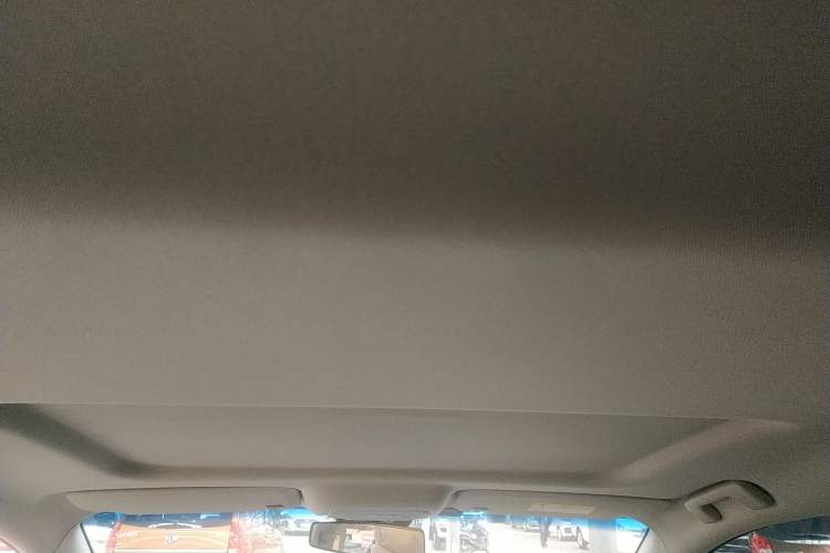 Used Buick GL8 2021 Land Cruiser Executive Class 652T Comfort Model
