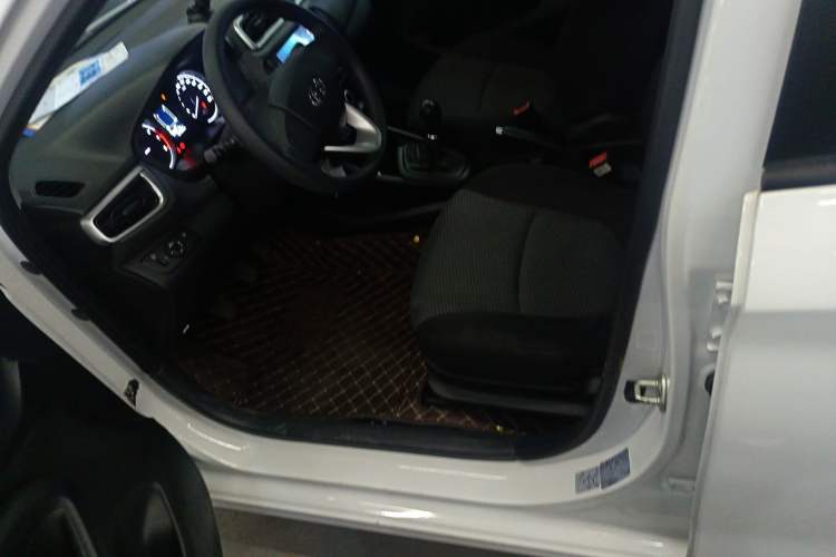 Used Hyundai Verna 2017 1.4L Manual Refreshed Version China VI Standard