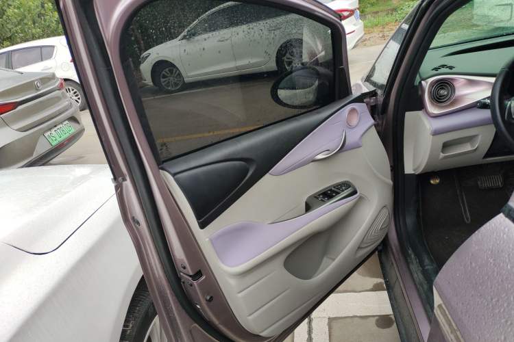 Used BYD Dolphin 2021 405 km Fashion Edition
