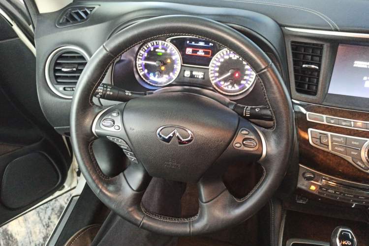 Used Infiniti QX60 2020 2.5 S/C Hybrid Two-Wheel-Drive Excellence Edition
