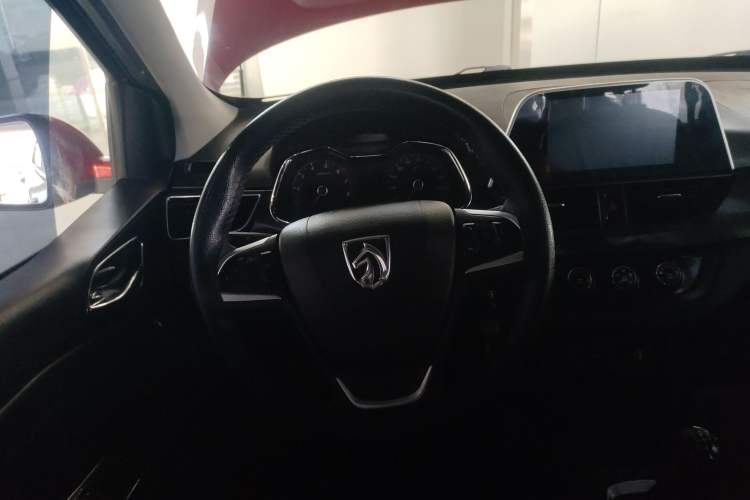 Used Baojun 310 2016 1.2L Manual Luxury Model
