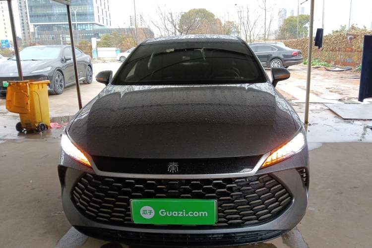 Used BYD Qin PLUS 2025 DM-i Smart Drive 55KM Leading Model